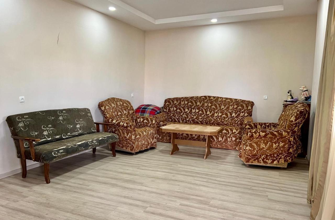 My Home Udabno Екстер'єр фото